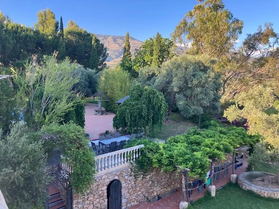 Cortijo Pago Y Benisalte- A Stylish Villa Set Within Beautiful Mountain Views 오르히바 스페인
