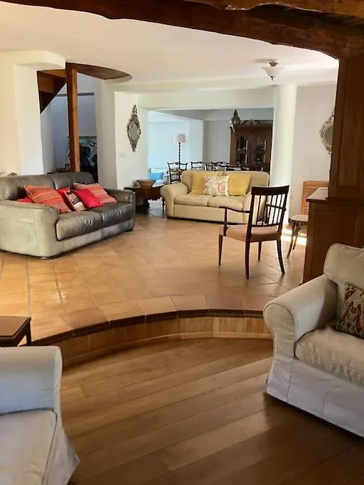 Cortijo Pago Y Benisalte- A Stylish Villa Set Within Beautiful Mountain Views Orgiva